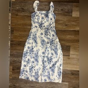 Blue floral dress from Amazon. Mid length. Never worn. Size M.